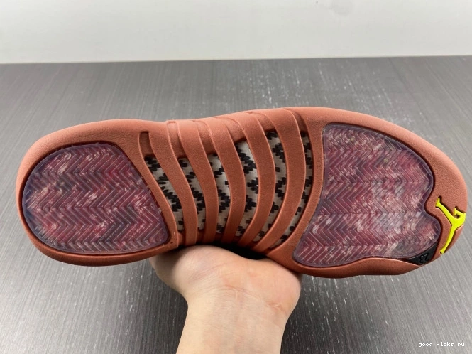 Air Eastside 12 x Golf Jordan DV1758-108 0816